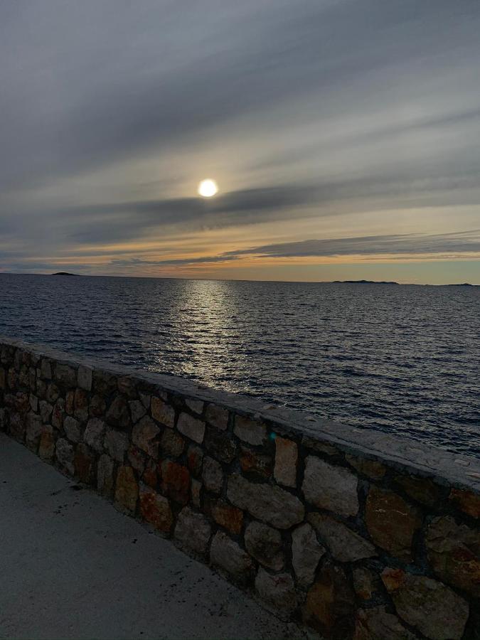 Riodia Seaview Stay Примоштен Екстер'єр фото